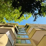 Dulcamara Boutique Apartments - Blue Velvet