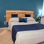 Suite Petroni