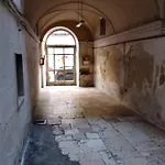 Appartamento Con Due Camere Da Letto Al Centro Di Bari