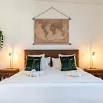 150Mq Rooftop Paradise - Spacious Private Terrace