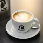 Black Room & Breakfast