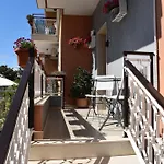 La Casa Di Maya & Cloe