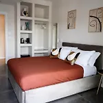 Morris Rooms