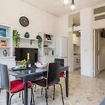 Jasmine Apartment - Relax And Comfort In Bari