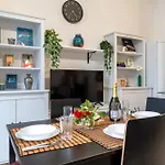 Jasmine Apartment - Relax And Comfort In Bari