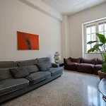 Zaum House, Quartiere Umbertino. 120 Mq