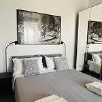 Studio 18