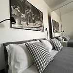 Studio 18