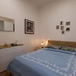 Lop\'S House