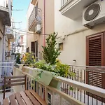 Mimi\'S Rooms - Charming Old Town