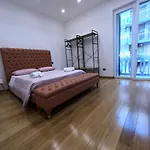 New Rooms Center