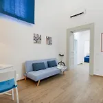 Oriens 24 - Comfy & Roomy Apartment