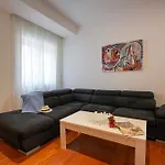 Gli Aquiloni Apartment - Steps From The Station