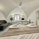 Suite White Dome