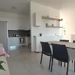 Seagull Apartments - Front And Sea View & Airport Bari
