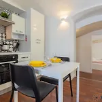 Massari Home By Apulia Accommodation