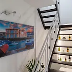 La Corte Guest House
