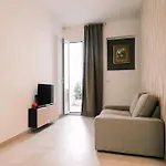 Apulian Tree - Luxury Central Apartment With Balcony - Bari