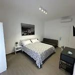Bh Brando House