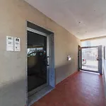 Wow Waterfront Apartment