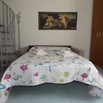 House Sasanelli