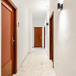 Miki\'S Home - Central Rooms
