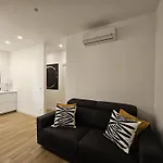 Cris House