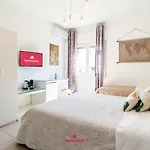 Bari Rooms Suite Station