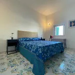 Yali Suites Bed And Breakfast