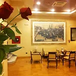 Hotel Moderno
