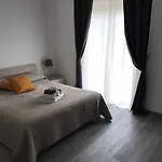 Your Home In Bari