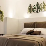 Bari Rooms City Center