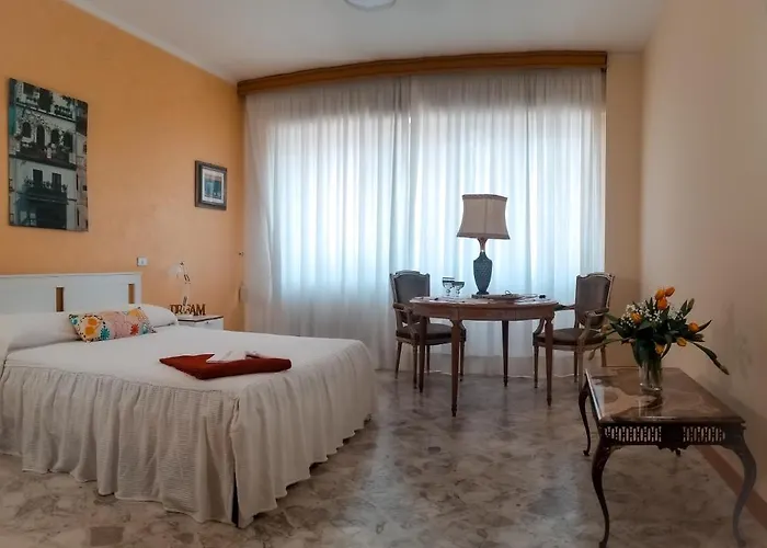 Via Sparano Suite