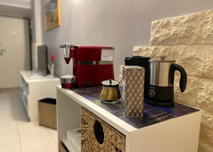 Iris Apartment