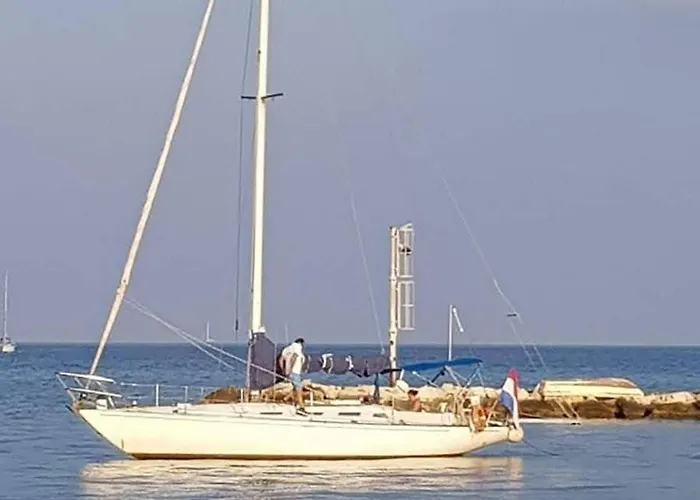 La Tua Stanza A Vela Sul Mare