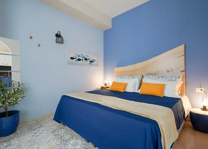 Mediterranea Apartment- Central Station - Free Wifi&Netflix