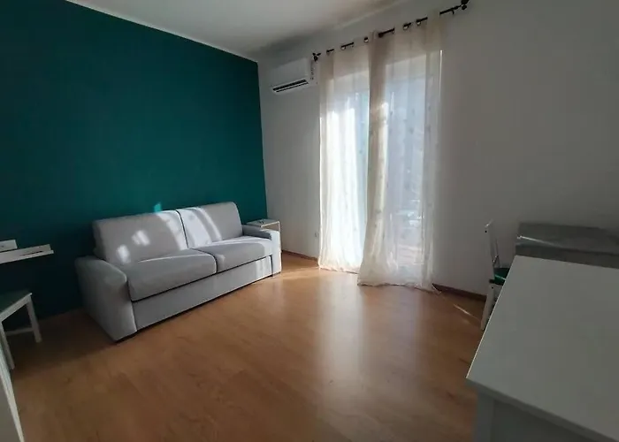Aura Apartment Bari