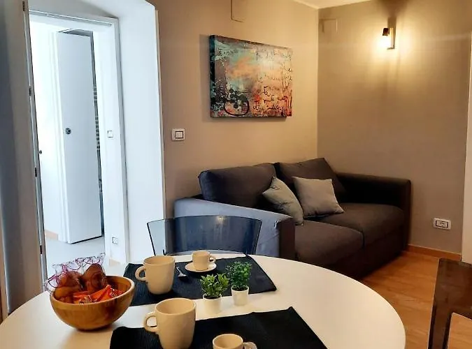 Petruzzelli Bari Apartment