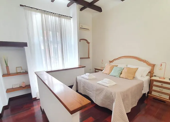 Classy Apartment - Bari Centro