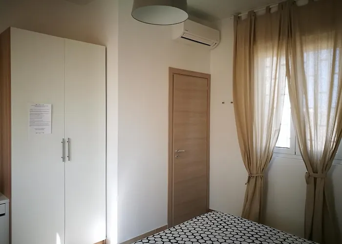 Simply House In Bari