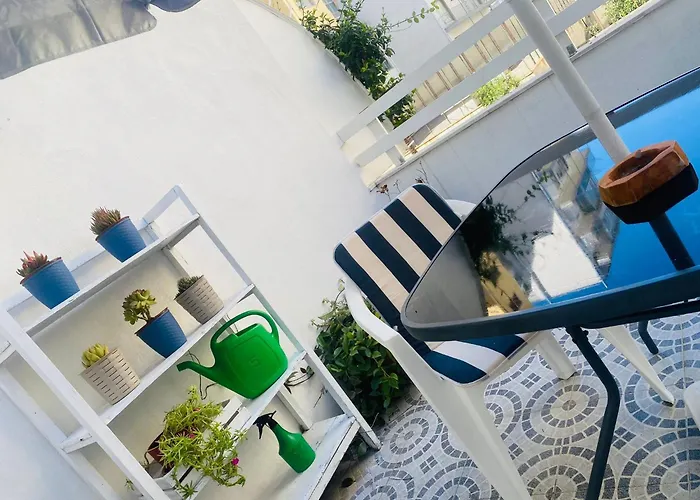 Inanna Home