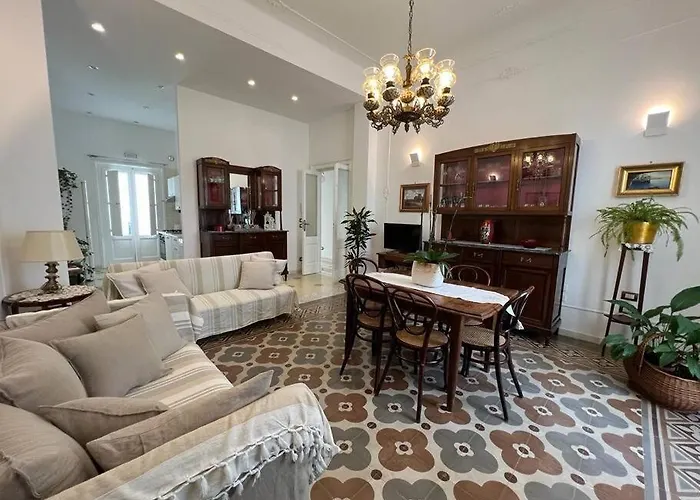 Lux Domus Apartment