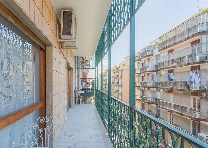 Golden And Silver Apartments By Wonderful Italy