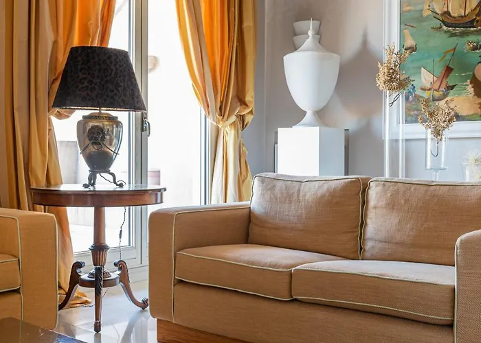 Home Tawn Luxury Apartment Bari