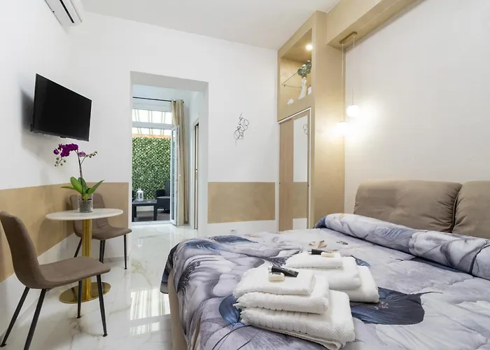 Eralight21 Apartments