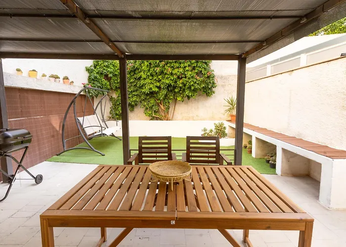 Behomes Peaceful Retreat W Sauna Near S Centrale