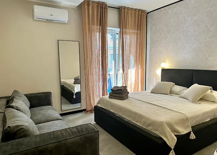 Golden Palm B&B