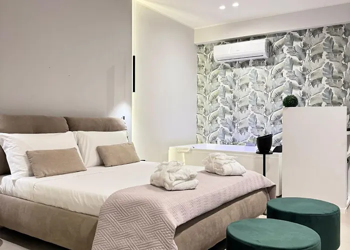 Luxury Apartment - Suite Cavour