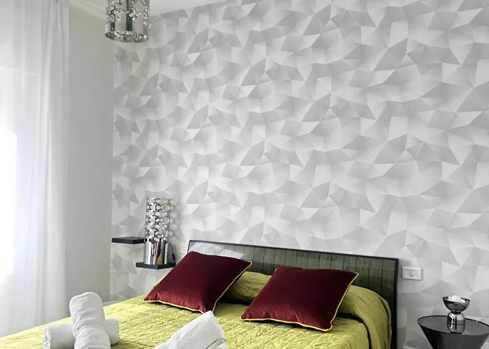 Nancy\'S Apartment
