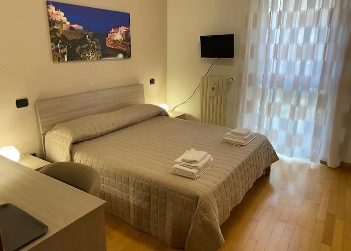 Af Apartments Faraone